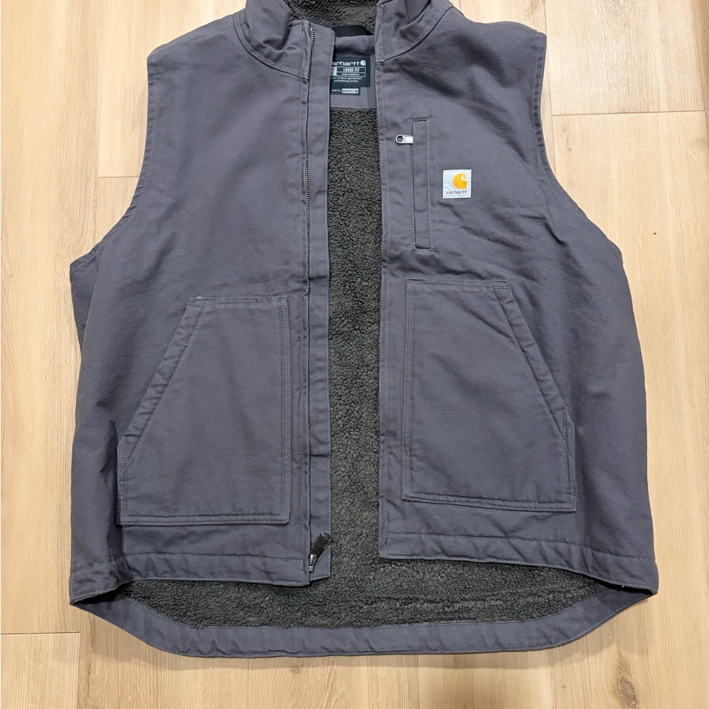 Carhartt Gray Loose Fit Sherpa-Lined Vest Label Detail